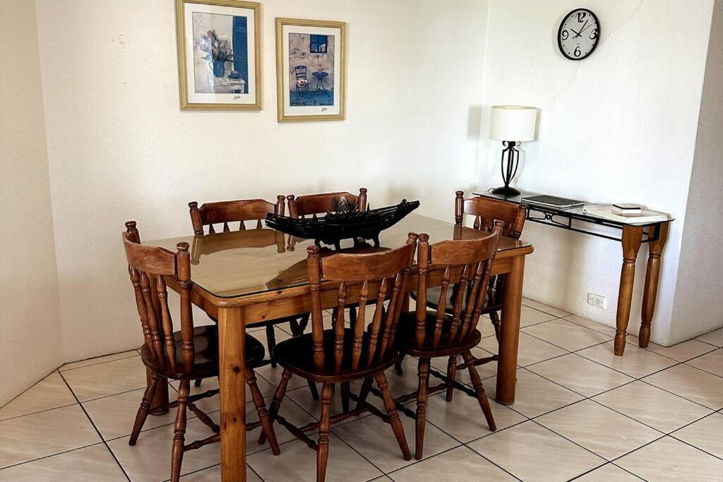 2 Bedroom Ocean View - Alexandria Apartments -Alexandra Headland Марукідор Екстер'єр фото