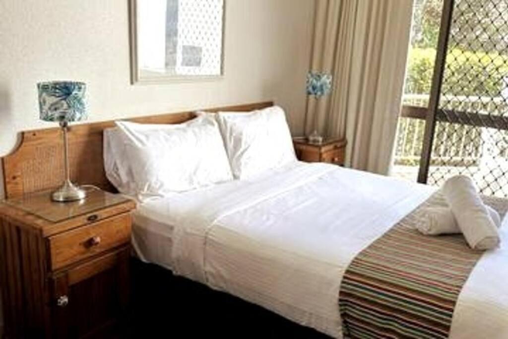 2 Bedroom Ocean View - Alexandria Apartments -Alexandra Headland Марукідор Екстер'єр фото